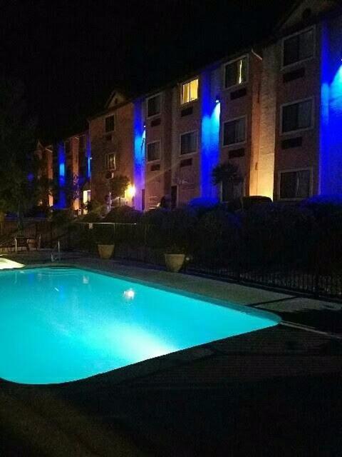 Days Inn By Wyndham Camp Verde Arizona Екстер'єр фото