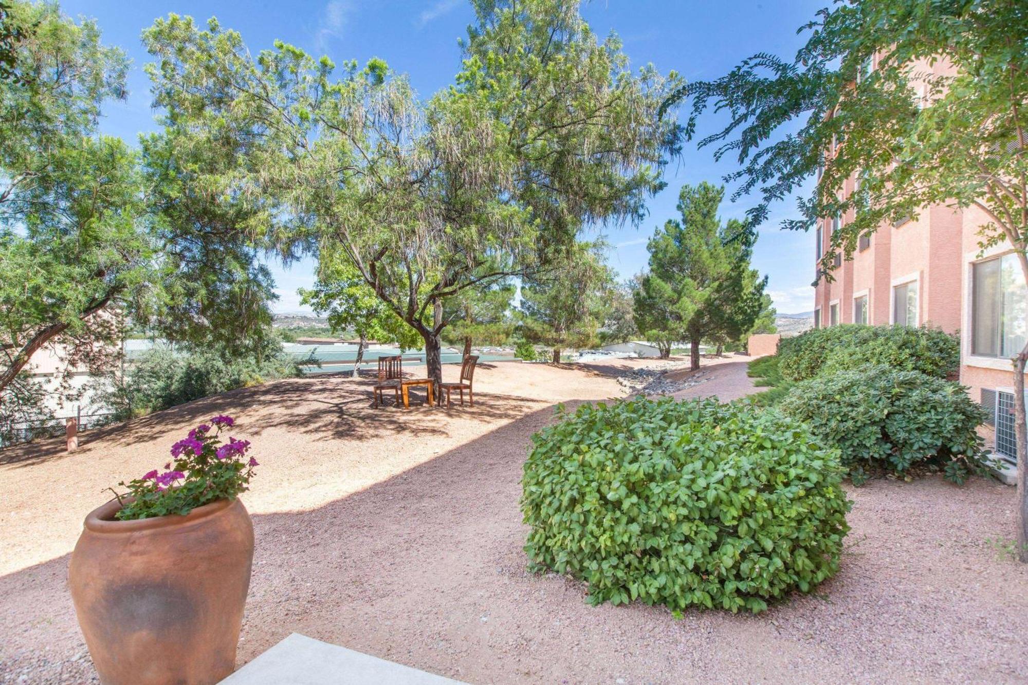 Days Inn By Wyndham Camp Verde Arizona Екстер'єр фото
