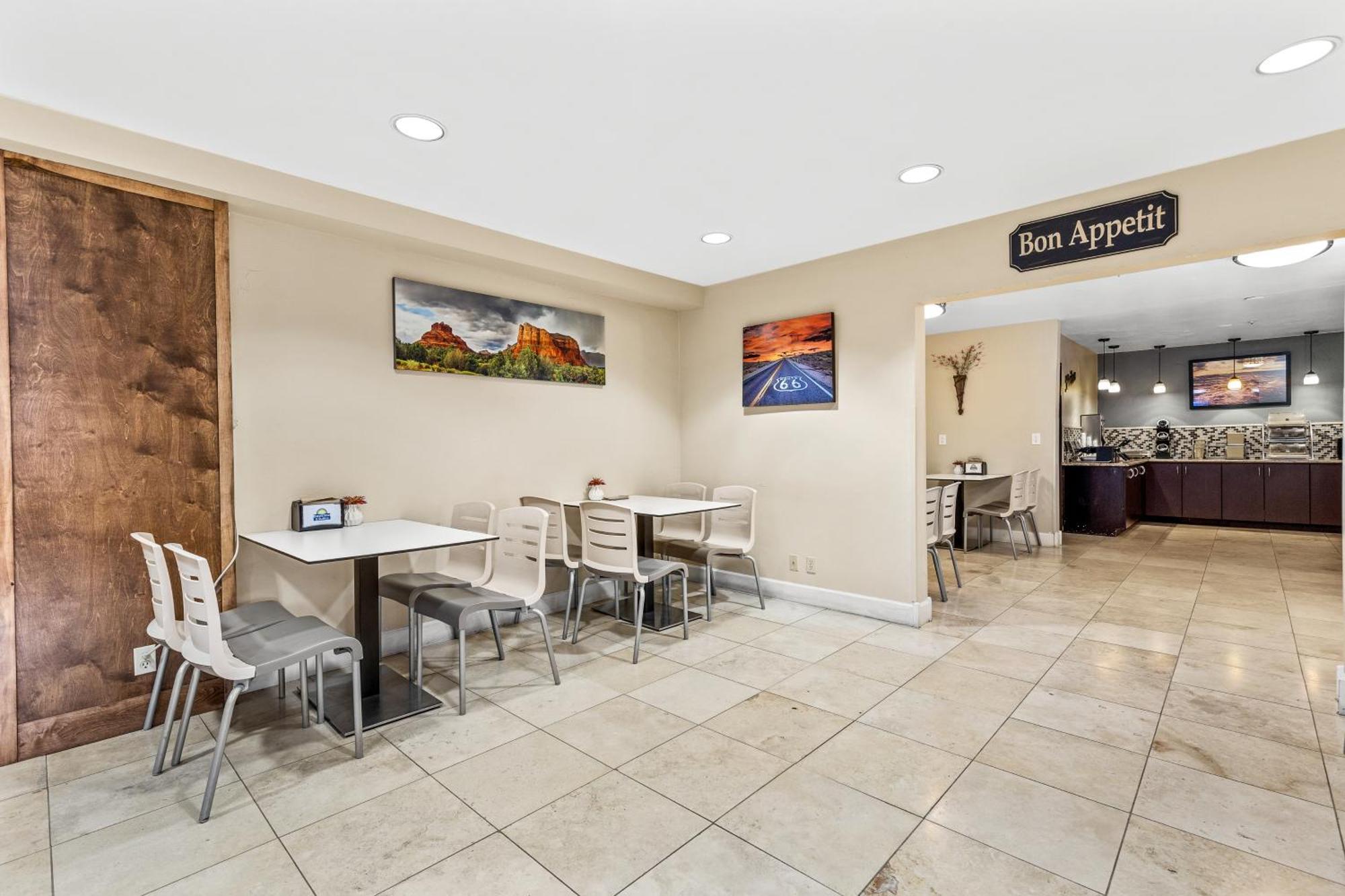 Days Inn By Wyndham Camp Verde Arizona Екстер'єр фото